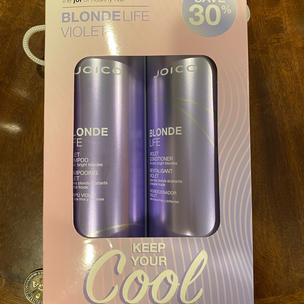 Joico BlondeLife Violet
Shampoo & Conditioner 33.8